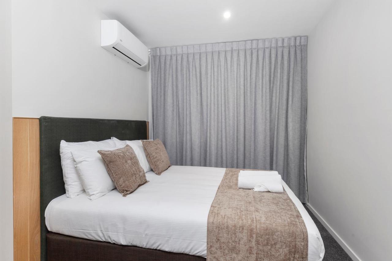 Kolmar Inn โอ๊คแลนด์ ภายนอก รูปภาพ